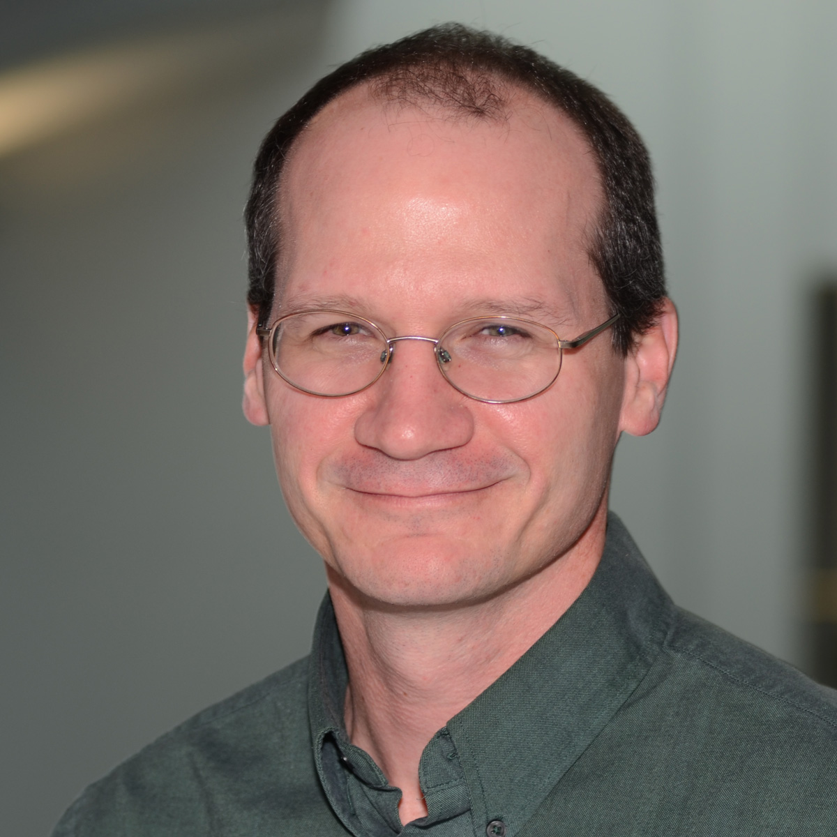 Dr. Daniel Duffy